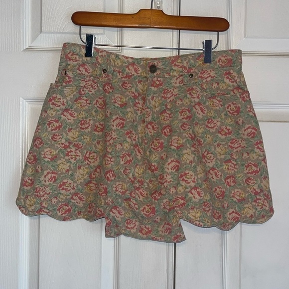 Frapbois Floral Balloon Shorts - Picture 1 of 7